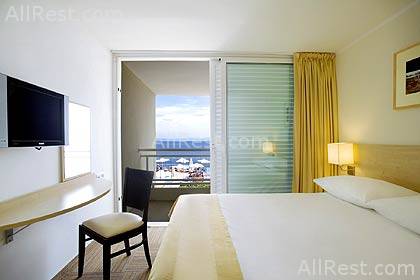 Valamar Bellevue Hotel & Residence 4